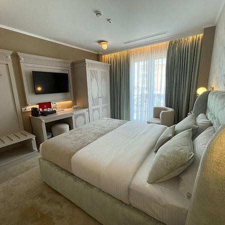 Boutique Hotel Bals Екстериор снимка