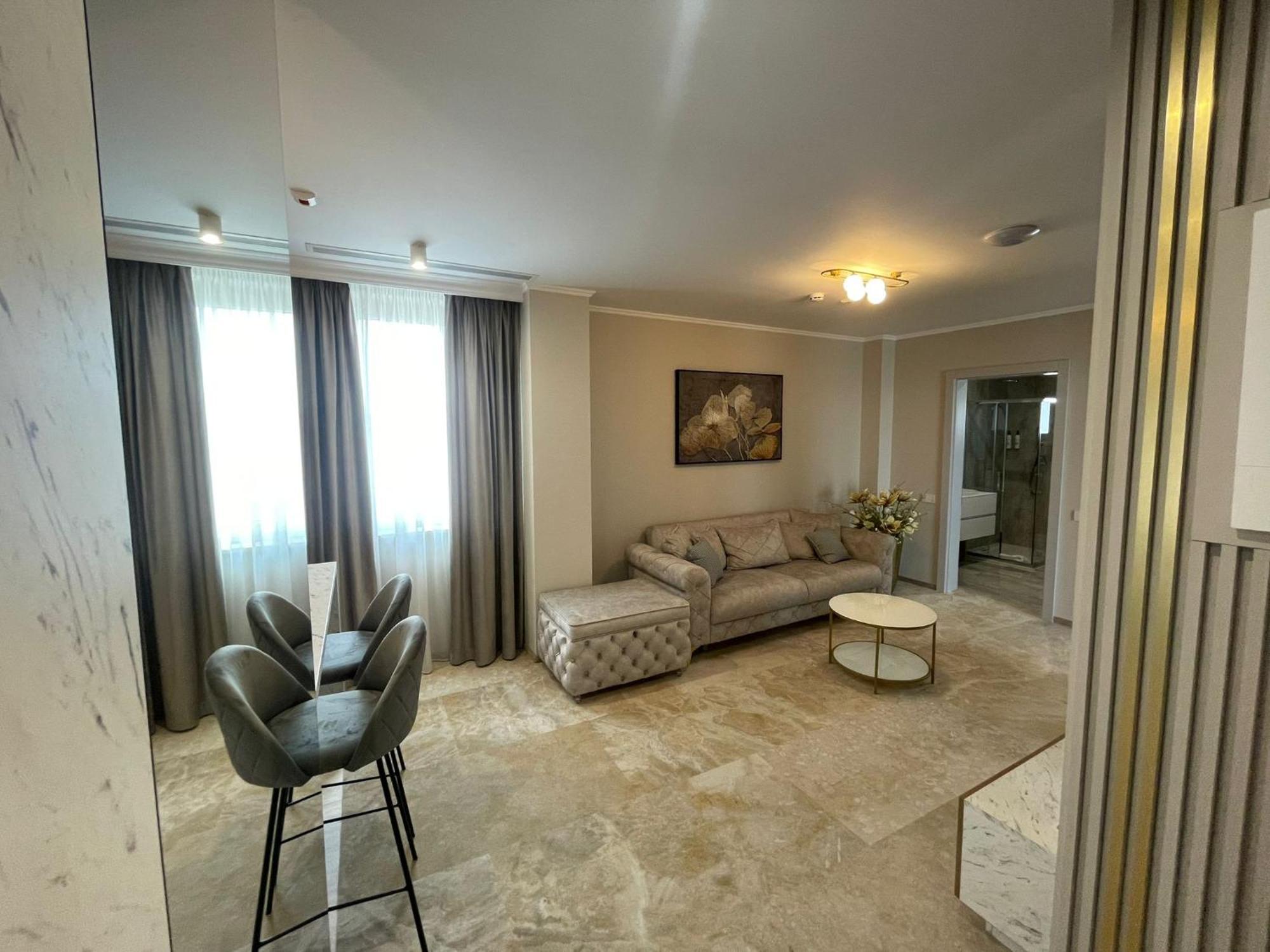 Boutique Hotel Bals Екстериор снимка