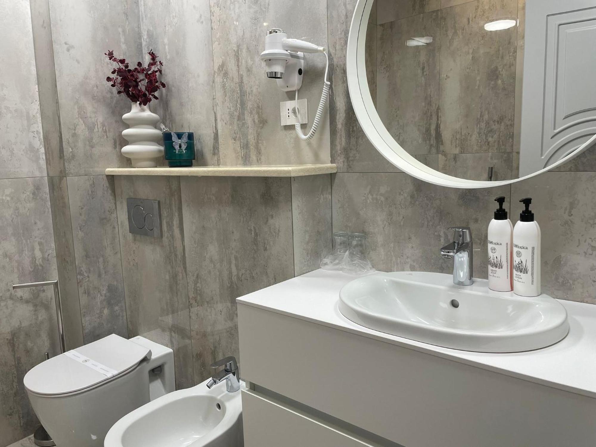 Boutique Hotel Bals Екстериор снимка